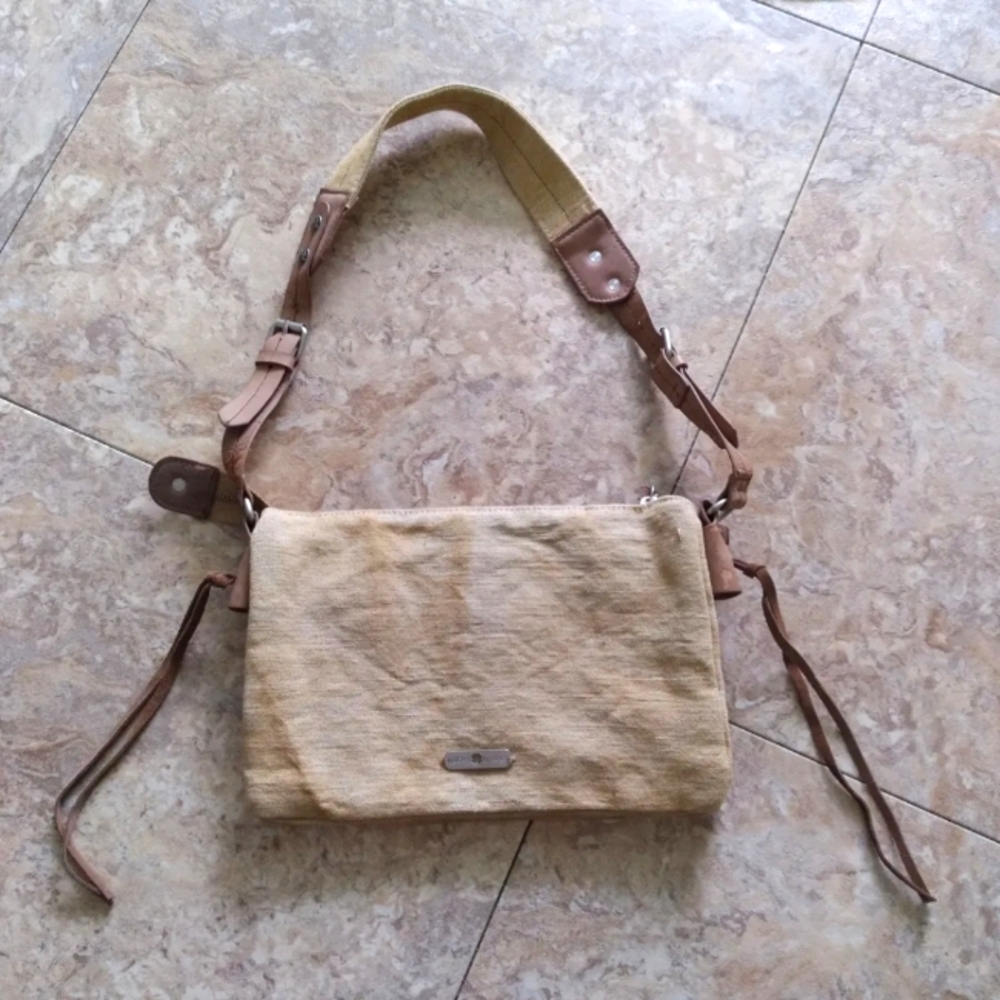 Lucky Brand Arrowhead shoulder bag - Picture 3 of 8
